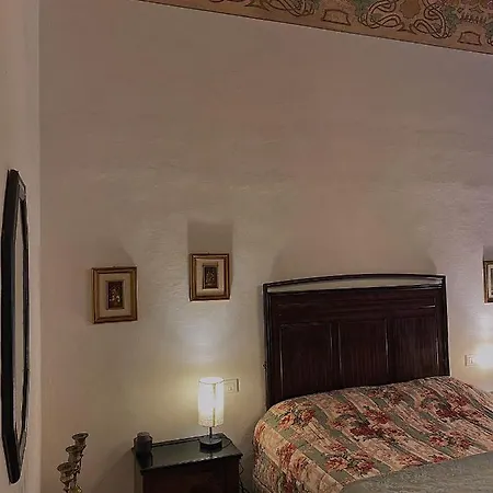 Palazzo De Luigi Apartment