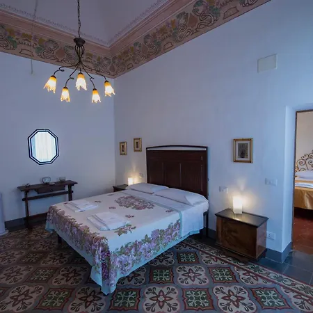 Palazzo De Luigi Apartment