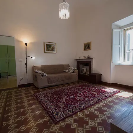 Palazzo De Luigi Apartment Volterra