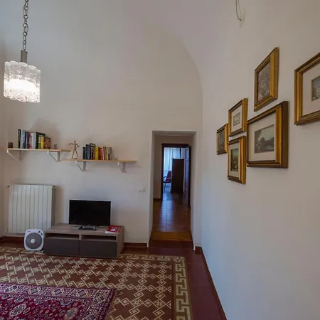Palazzo De Luigi Volterra